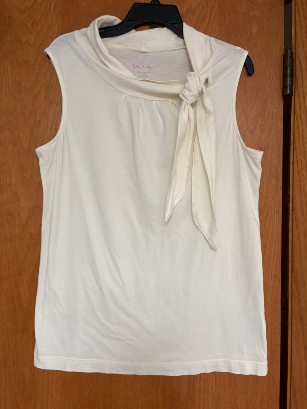 EUC Lilly Pulitzer side bow tie cream knit top Large